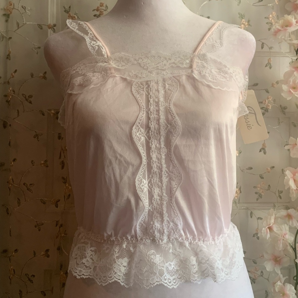 vintage 80’s lace trim pink camisole size S